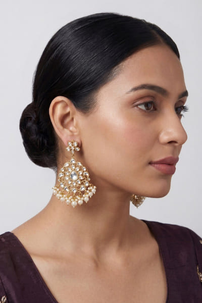Zevar By Geeta Gold white kundan polki embellished earrings ZEVAJUN26D246398