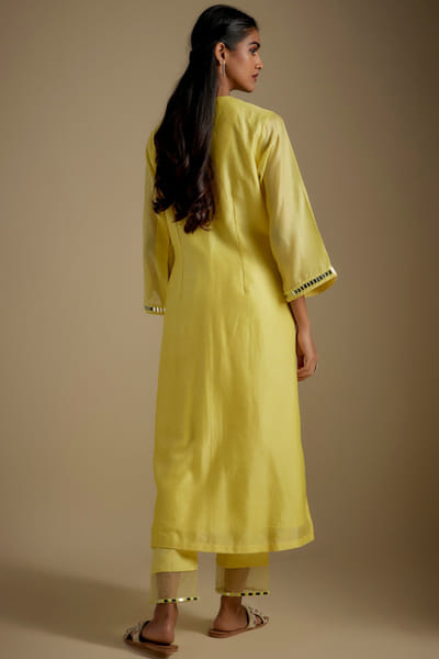 Asaga Baby yellow mirror embroidered kurta set ASAJUN25D130208