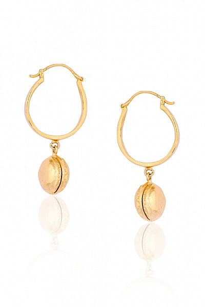 Gold plated macaroon earrings