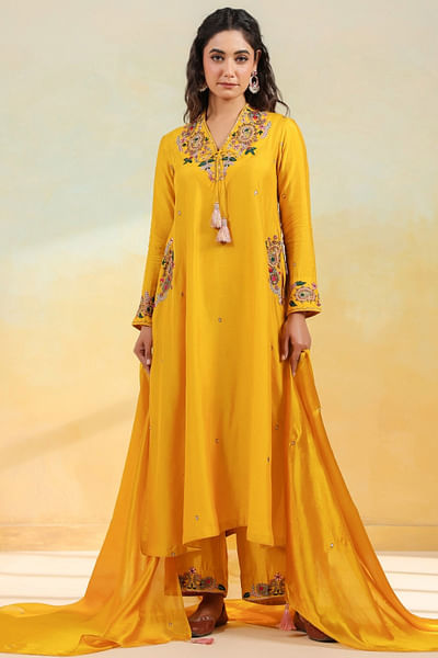 Mustard zardozi embroidered kurta set