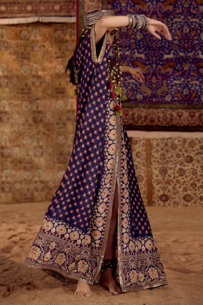 Nitika Bali Blue print embroidered kaftan NITIAUG26D152284