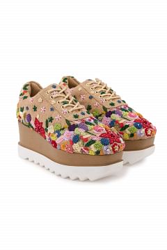 Buy Beige floral thread embroidery wedge sneakers by Anaar at Aashni and Co